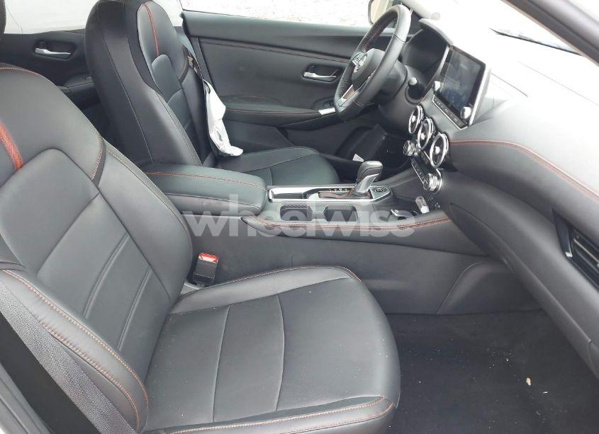 Photo 5 of 2025 Nissan Sentra SR (VIN 3N1AB8DV1SY203011)