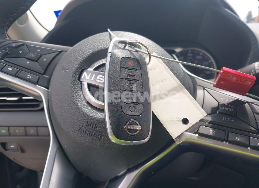 Photo 11 of 2025 Nissan Sentra SR (VIN 3N1AB8DV1SY230113)