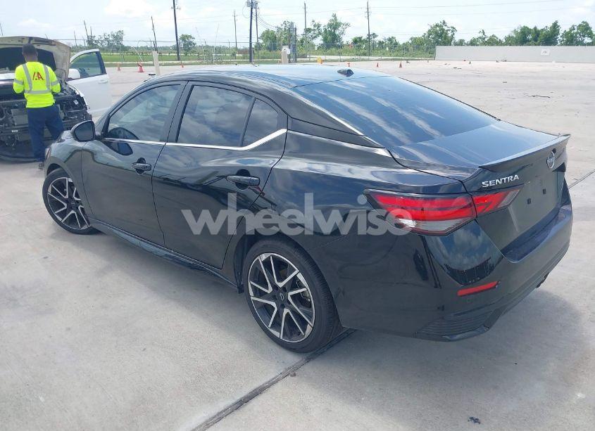 Photo 3 of 2025 Nissan Sentra SR (VIN 3N1AB8DV1SY230113)