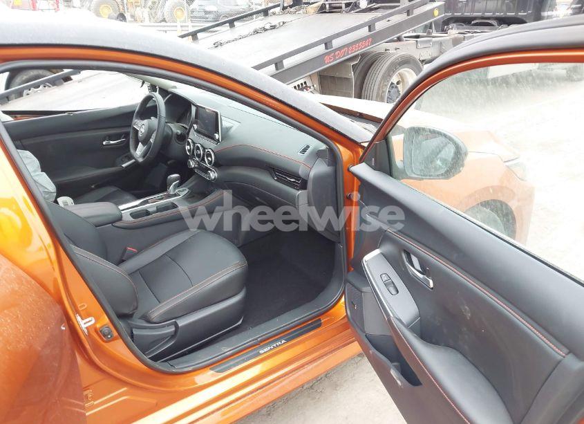 Photo 5 of 2025 Nissan Sentra SR (VIN 3N1AB8DV1SY278758)