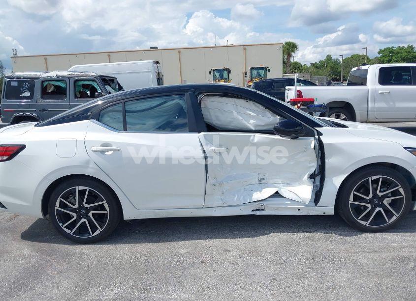 Photo 13 of 2025 Nissan Sentra SR (VIN 3N1AB8DV1SY288416)