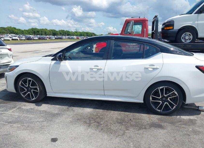 Photo 14 of 2025 Nissan Sentra SR (VIN 3N1AB8DV1SY288416)