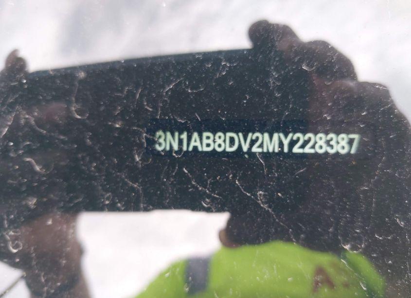 Photo 9 of 2021 Nissan Sentra SR XTRONIC CVT (VIN 3N1AB8DV2MY228387)