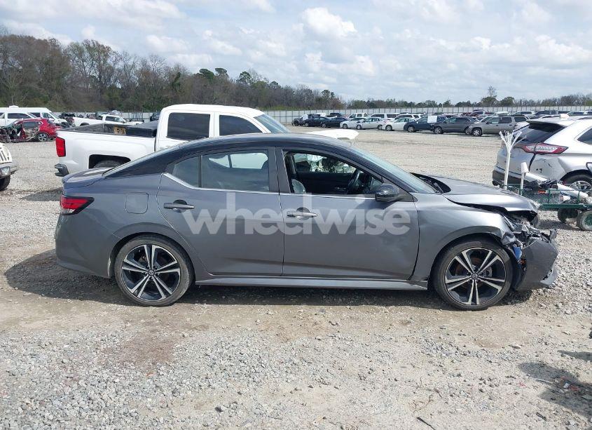 Photo 13 of 2021 Nissan Sentra SR XTRONIC CVT (VIN 3N1AB8DV2MY241785)