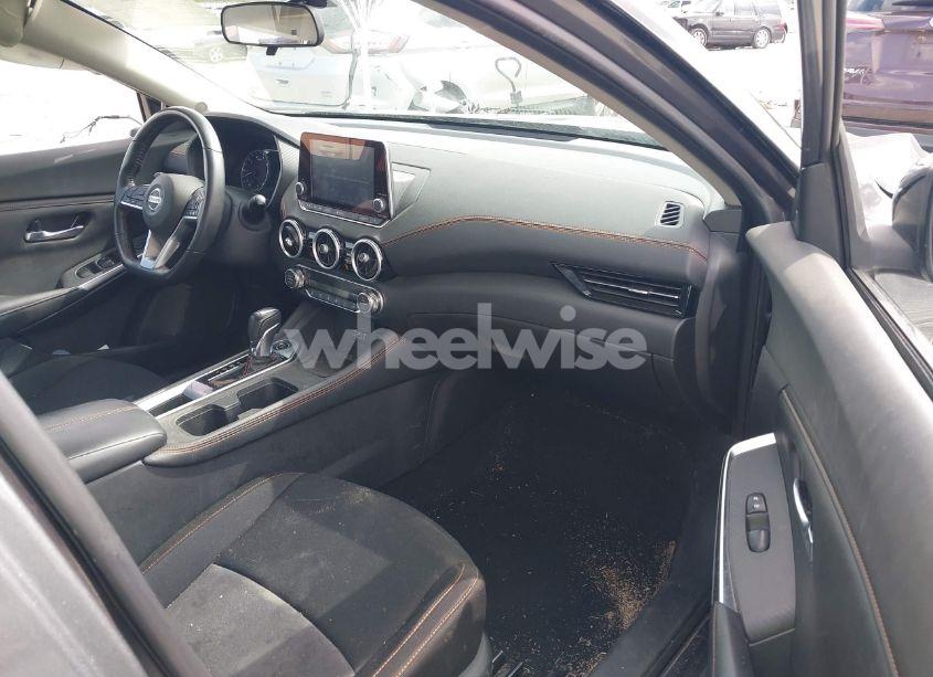 Photo 5 of 2021 Nissan Sentra SR XTRONIC CVT (VIN 3N1AB8DV2MY241785)