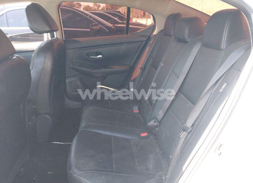 Photo 8 of 2021 Nissan Sentra SR XTRONIC CVT (VIN 3N1AB8DV2MY244993)