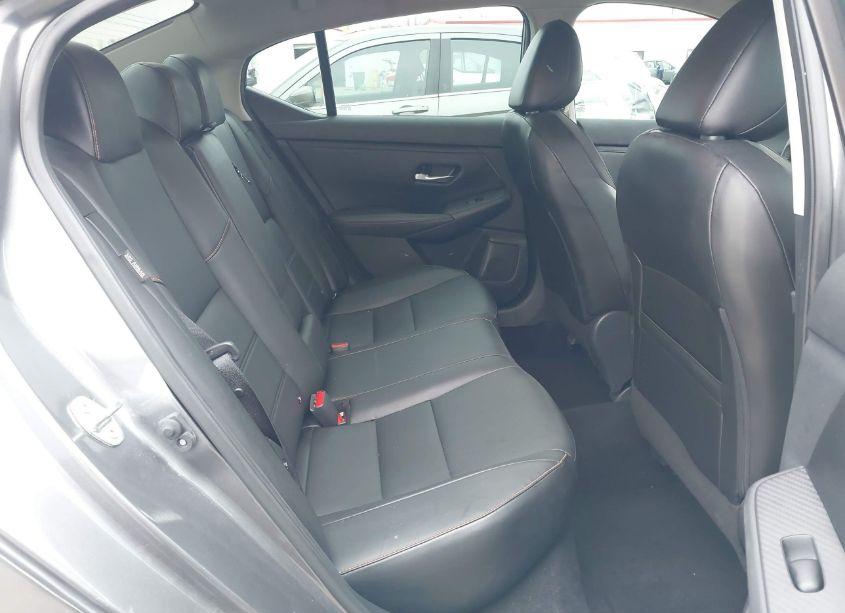 Photo 8 of 2021 Nissan Sentra SR XTRONIC CVT (VIN 3N1AB8DV2MY283177)