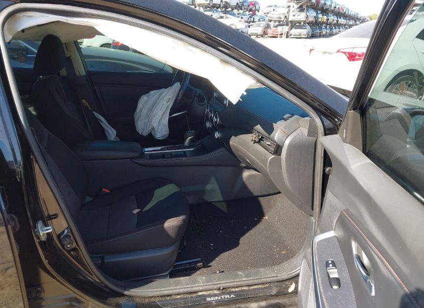 Photo 5 of 2022 Nissan Sentra SR XTRONIC CVT (VIN 3N1AB8DV2NY253209)