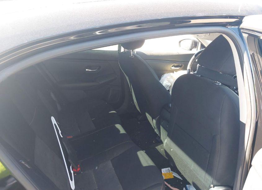 Photo 8 of 2022 Nissan Sentra SR XTRONIC CVT (VIN 3N1AB8DV2NY298974)