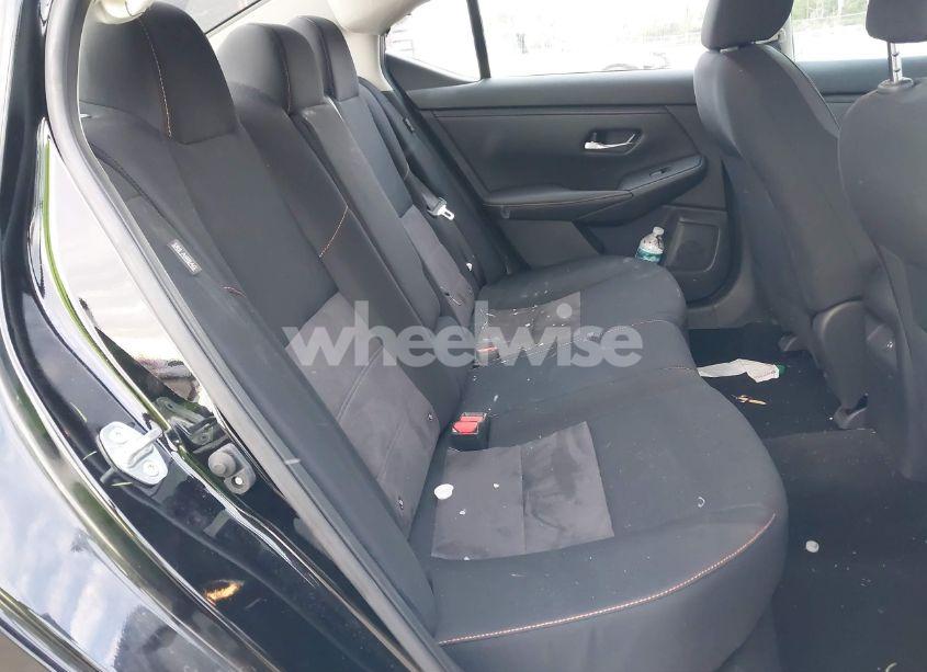 Photo 8 of 2022 Nissan Sentra SR XTRONIC CVT (VIN 3N1AB8DV2NY301744)