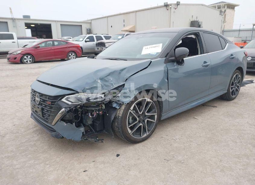 Photo 2 of 2024 Nissan Sentra SR XTRONIC CVT (VIN 3N1AB8DV2RY379222)