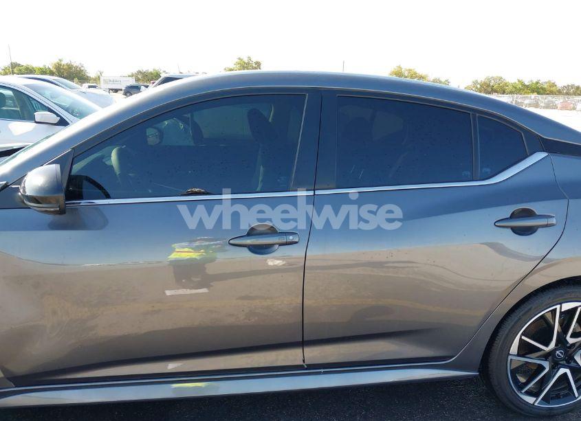 Photo 14 of 2025 Nissan Sentra SR (VIN 3N1AB8DV2SY226460)