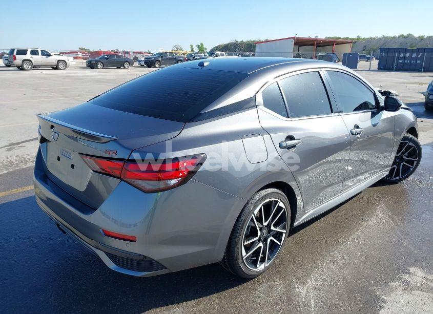 Photo 4 of 2025 Nissan Sentra SR (VIN 3N1AB8DV2SY226460)