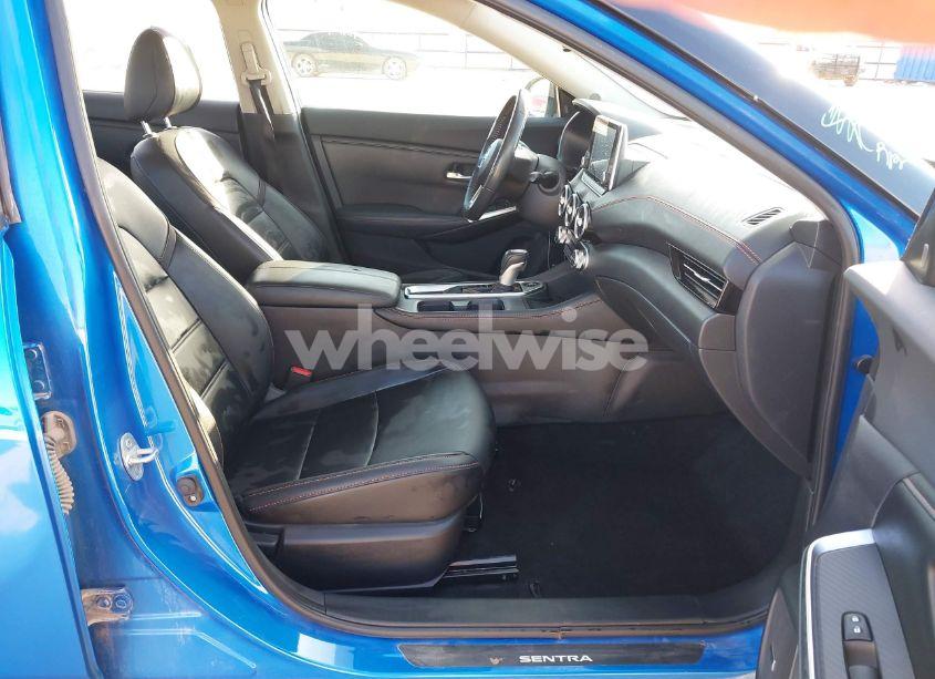 Photo 5 of 2021 Nissan Sentra SR XTRONIC CVT (VIN 3N1AB8DV3MY227846)