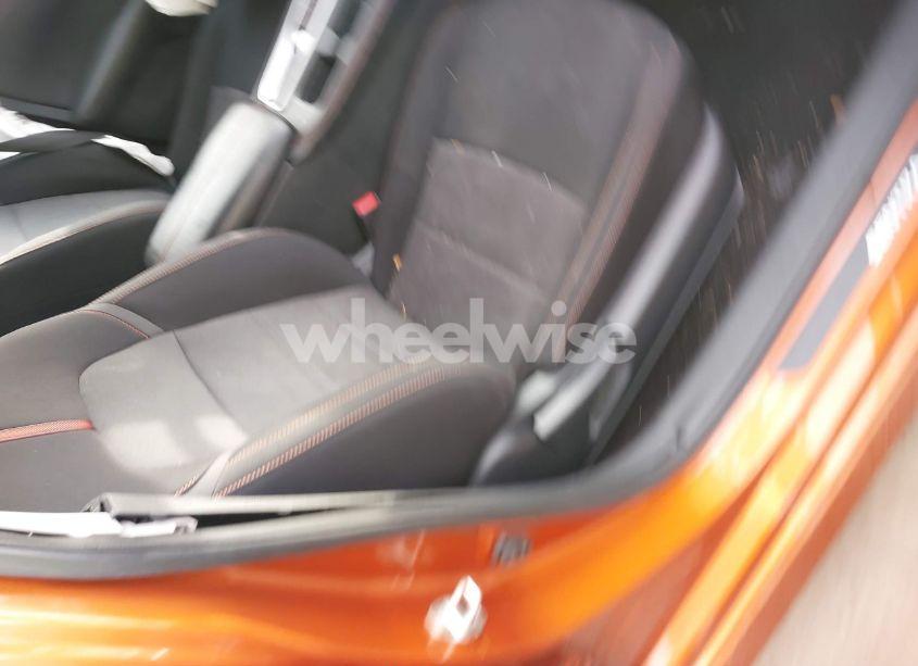 Photo 5 of 2021 Nissan Sentra SR XTRONIC CVT (VIN 3N1AB8DV3MY288064)