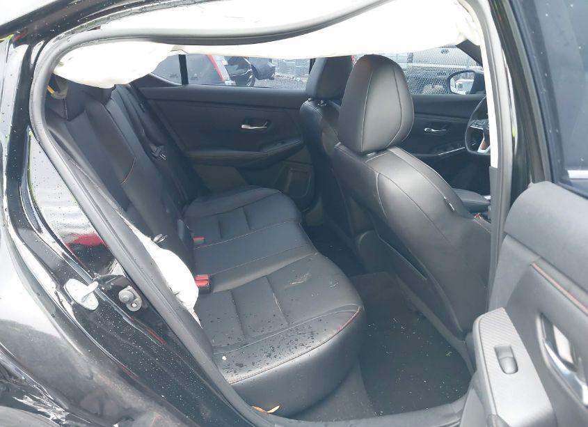 Photo 8 of 2022 Nissan Sentra SR XTRONIC CVT (VIN 3N1AB8DV3NY203368)