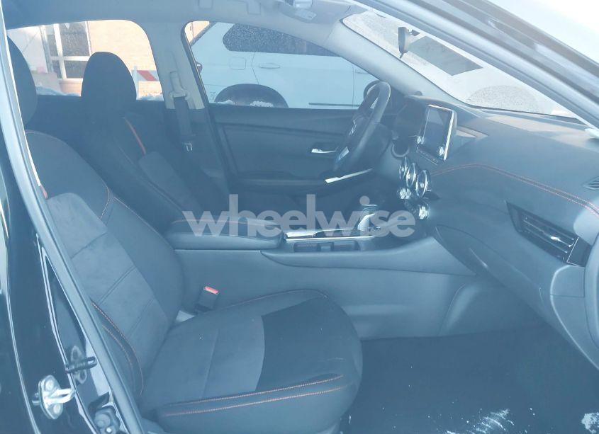 Photo 5 of 2024 Nissan Sentra SR XTRONIC CVT (VIN 3N1AB8DV3RY378483)