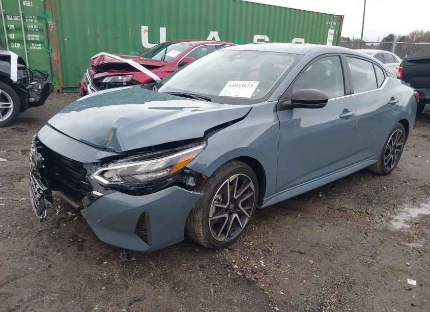 Photo 2 of 2025 Nissan Sentra SR (VIN 3N1AB8DV3SY212924)