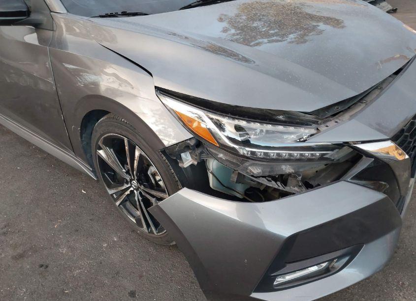 Photo 6 of 2021 Nissan Sentra SR XTRONIC CVT (VIN 3N1AB8DV4MY223885)