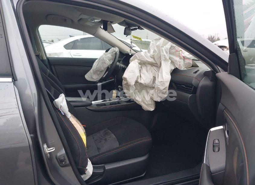 Photo 5 of 2021 Nissan Sentra SR XTRONIC CVT (VIN 3N1AB8DV4MY247720)