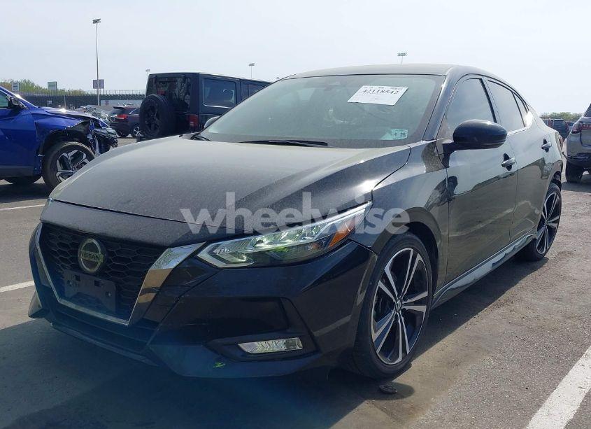 Photo 2 of 2021 Nissan Sentra SR (VIN 3N1AB8DV4MY261942)