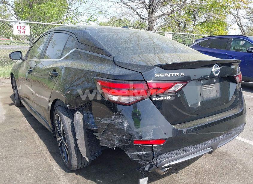 Photo 3 of 2021 Nissan Sentra SR (VIN 3N1AB8DV4MY261942)