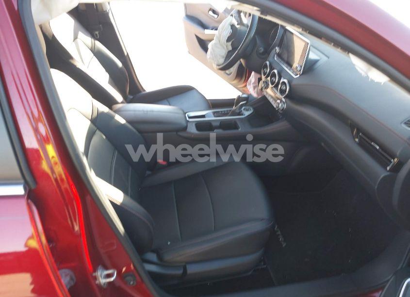 Photo 5 of 2021 Nissan Sentra SR XTRONIC CVT (VIN 3N1AB8DV4MY289675)