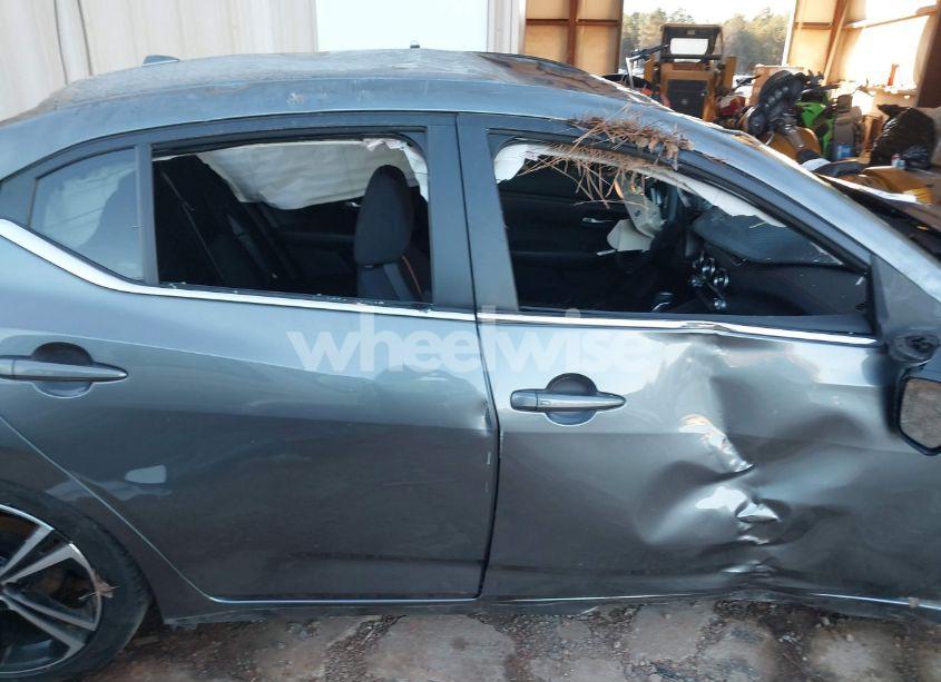 Photo 17 of 2021 Nissan Sentra SR (VIN 3N1AB8DV4MY317717)