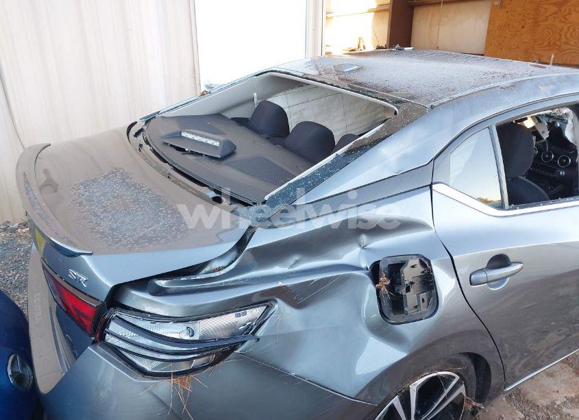 Photo 18 of 2021 Nissan Sentra SR (VIN 3N1AB8DV4MY317717)