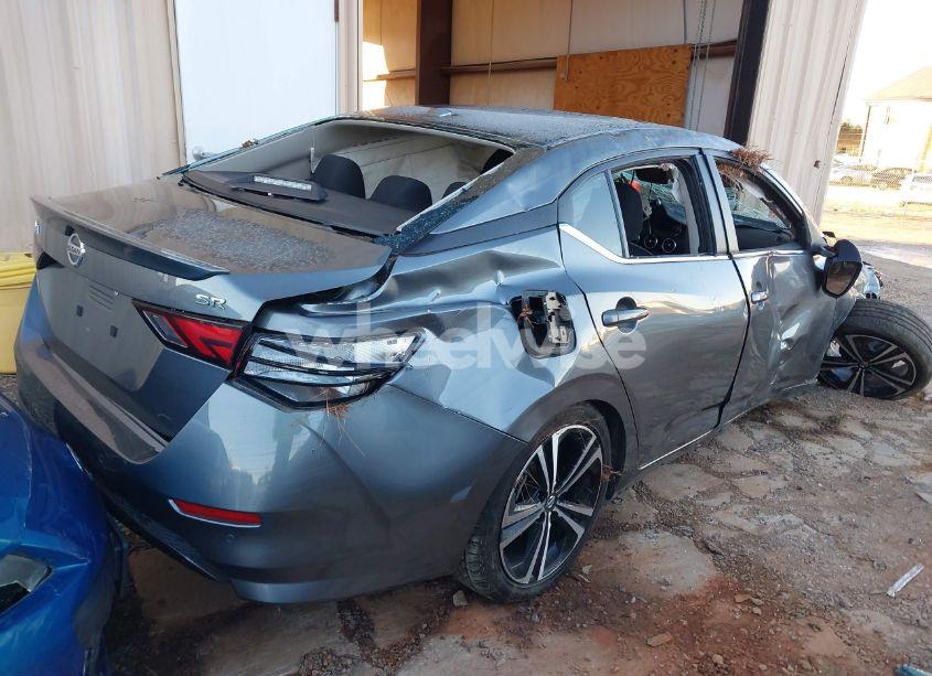 Photo 4 of 2021 Nissan Sentra SR (VIN 3N1AB8DV4MY317717)