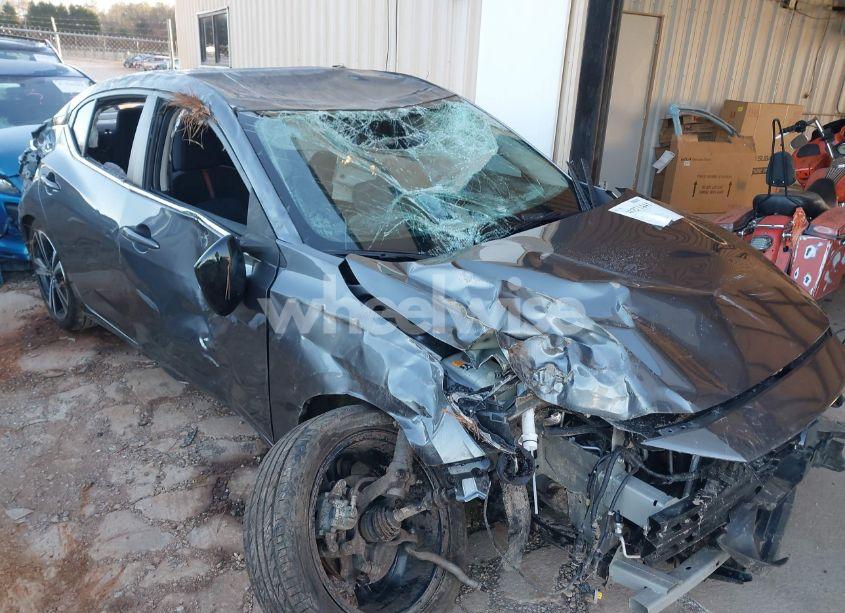 Photo 6 of 2021 Nissan Sentra SR (VIN 3N1AB8DV4MY317717)