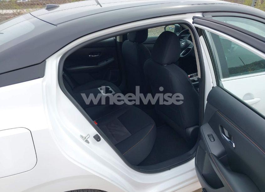 Photo 8 of 2023 Nissan Sentra SR XTRONIC CVT (VIN 3N1AB8DV4PY319715)