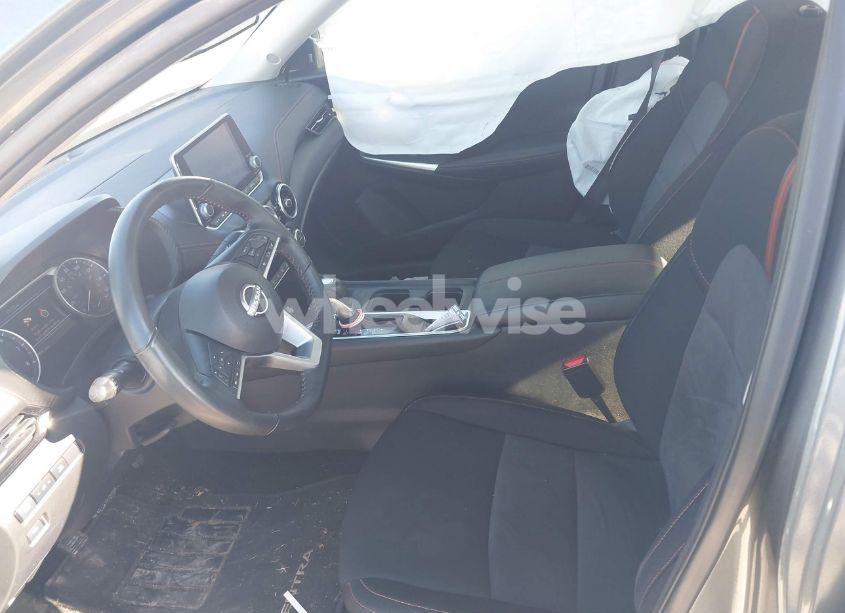 Photo 5 of 2024 Nissan Sentra SR XTRONIC CVT (VIN 3N1AB8DV4RY287383)