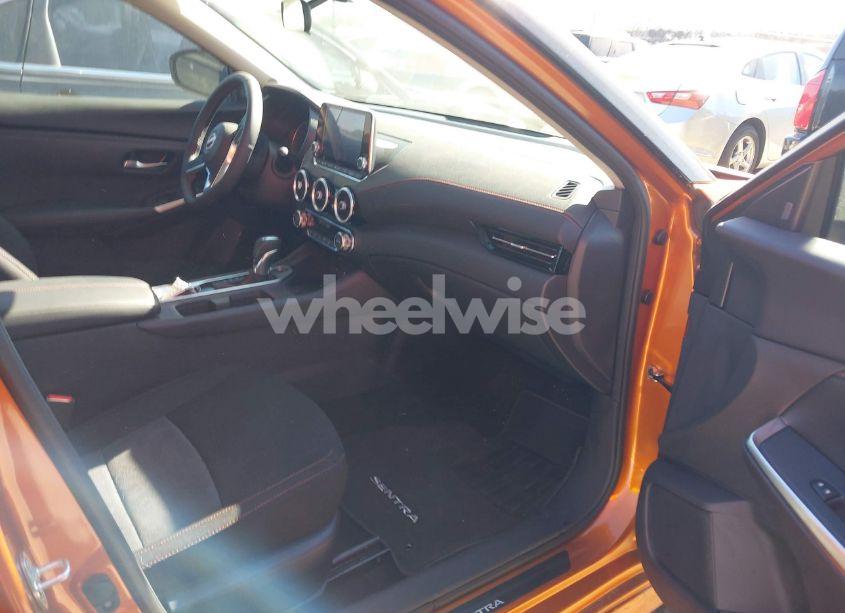 Photo 5 of 2024 Nissan Sentra SR XTRONIC CVT (VIN 3N1AB8DV4RY333858)