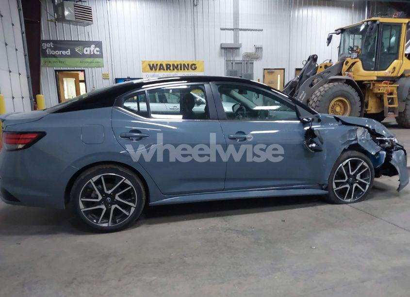 Photo 13 of 2025 Nissan Sentra SR (VIN 3N1AB8DV4SY242238)