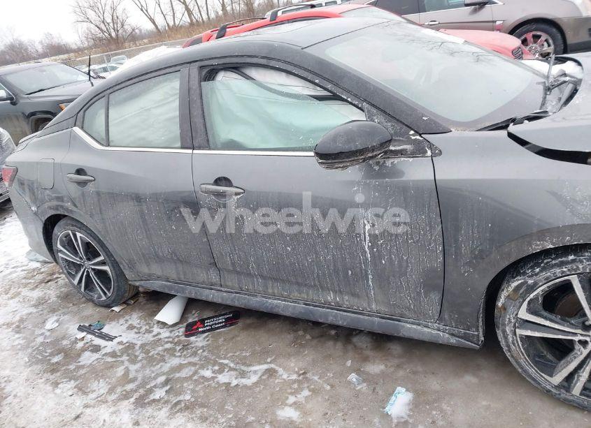 Photo 13 of 2020 Nissan Sentra SR XTRONIC CVT (VIN 3N1AB8DV5LY266338)