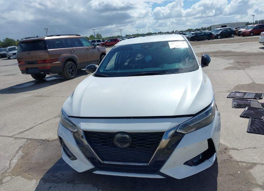 Photo 11 of 2021 Nissan Sentra SR XTRONIC CVT (VIN 3N1AB8DV5MY208411)