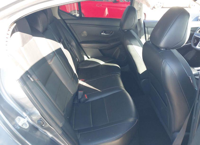 Photo 8 of 2021 Nissan Sentra SR XTRONIC CVT (VIN 3N1AB8DV5MY260587)