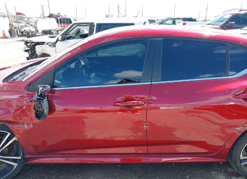 Photo 15 of 2022 Nissan Sentra SR XTRONIC CVT (VIN 3N1AB8DV5NY302810)