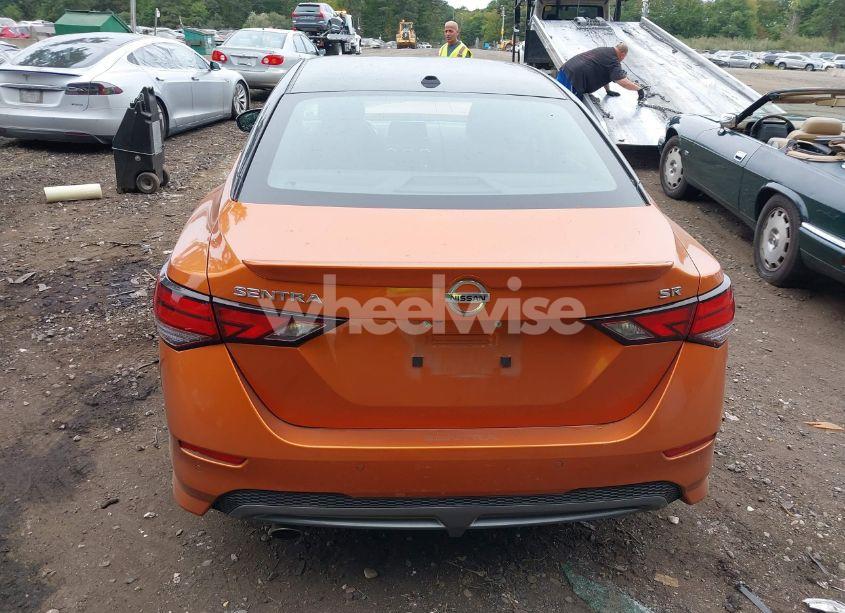 Photo 15 of 2022 Nissan Sentra SR XTRONIC CVT (VIN 3N1AB8DV5NY303424)