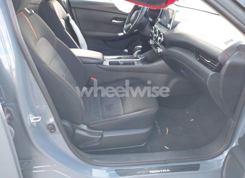 Photo 5 of 2024 Nissan Sentra SR XTRONIC CVT (VIN 3N1AB8DV5RY247796)