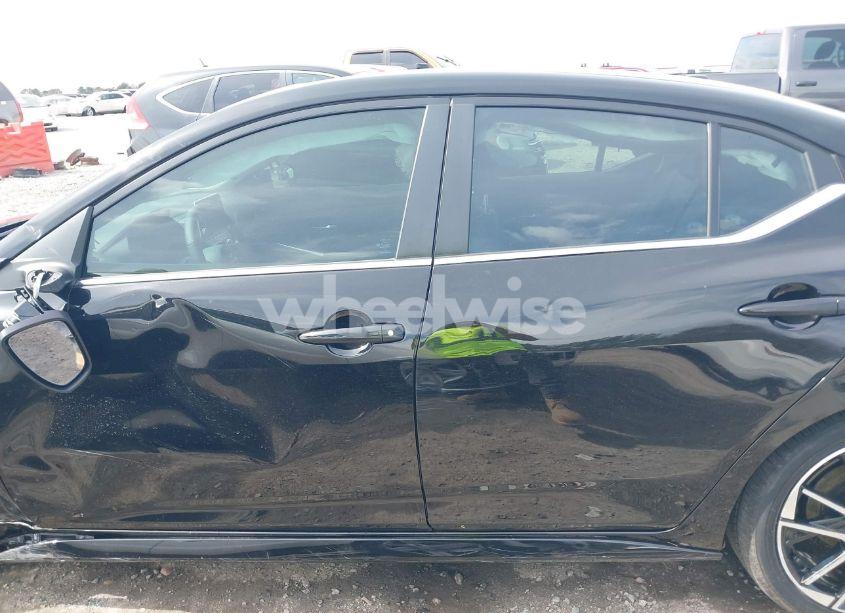 Photo 14 of 2025 Nissan Sentra SR (VIN 3N1AB8DV5SY240031)