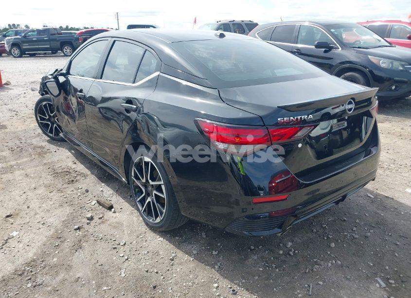 Photo 3 of 2025 Nissan Sentra SR (VIN 3N1AB8DV5SY240031)