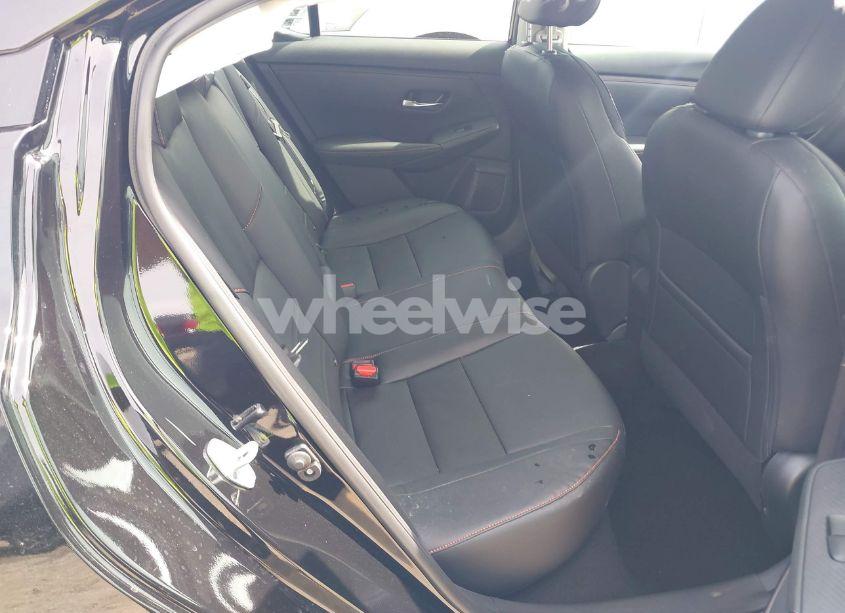 Photo 8 of 2025 Nissan Sentra SR (VIN 3N1AB8DV5SY240031)