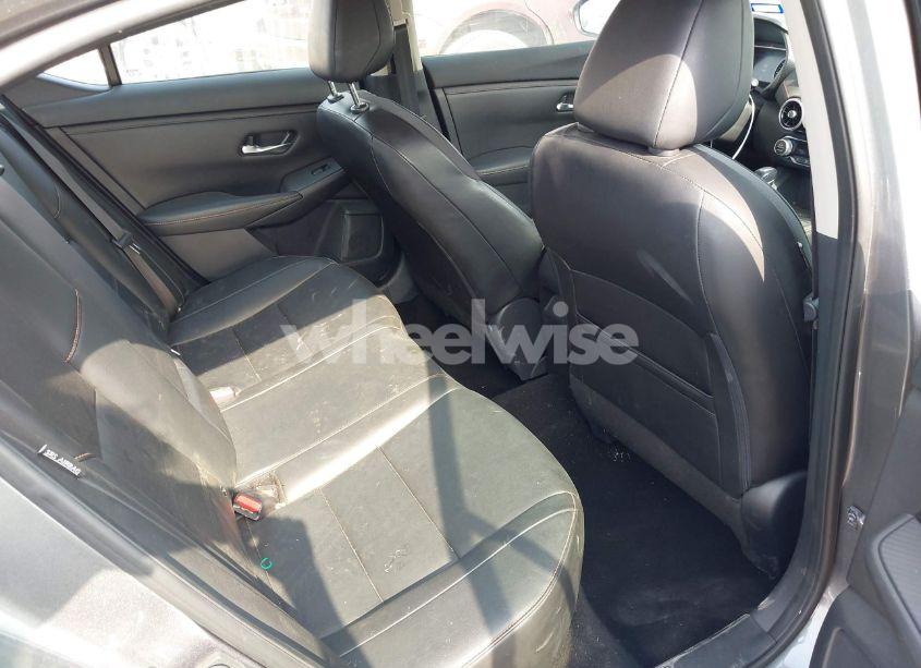 Photo 8 of 2021 Nissan Sentra SR XTRONIC CVT (VIN 3N1AB8DV6MY219756)