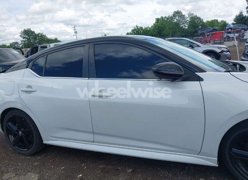 Photo 13 of 2021 Nissan Sentra SR XTRONIC CVT (VIN 3N1AB8DV6MY226156)