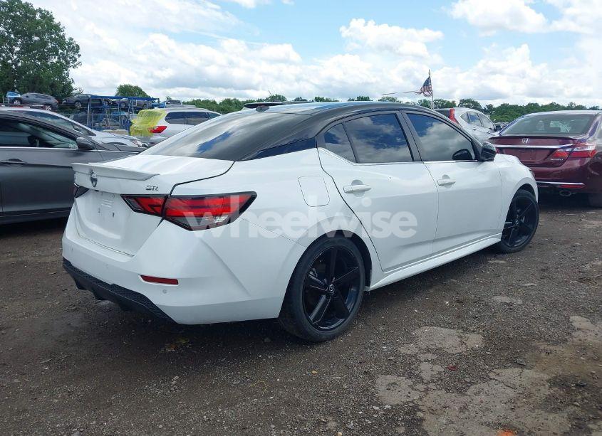 Photo 4 of 2021 Nissan Sentra SR XTRONIC CVT (VIN 3N1AB8DV6MY226156)