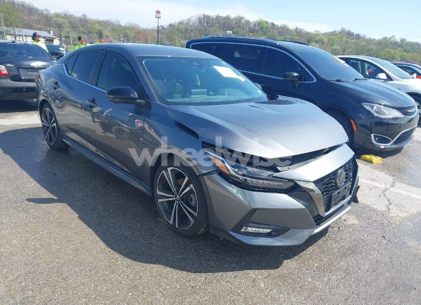 2022 Nissan Sentra SR XTRONIC CVT (VIN 3N1AB8DV6NY230631) main photo