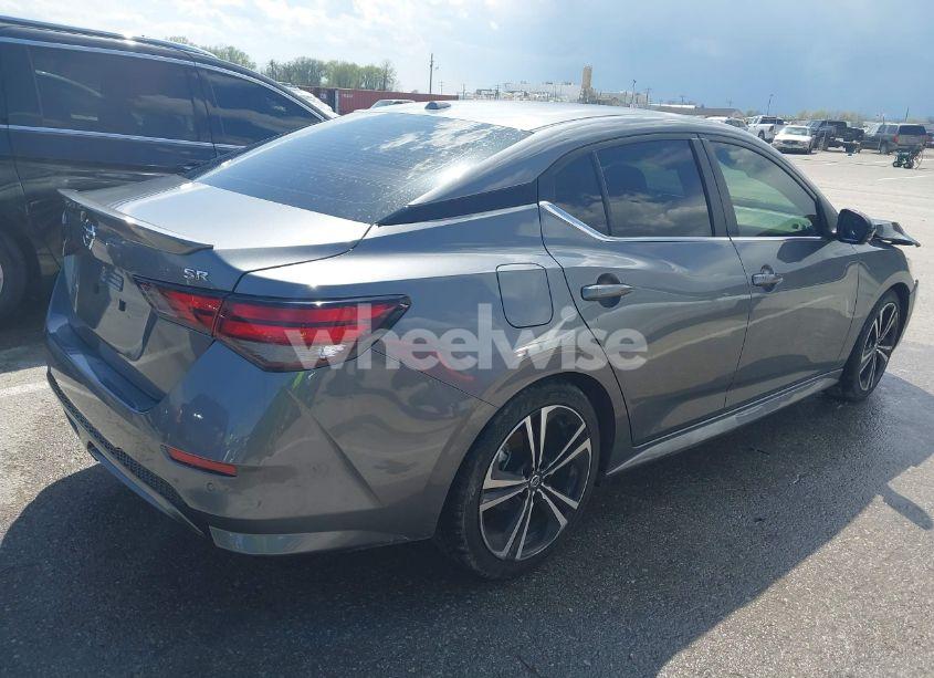 Photo 4 of 2022 Nissan Sentra SR XTRONIC CVT (VIN 3N1AB8DV6NY230631)