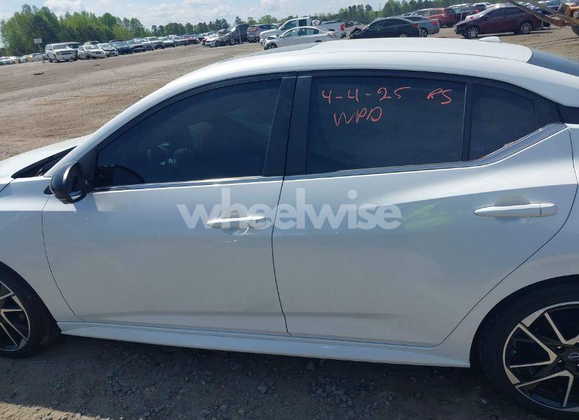 Photo 14 of 2024 Nissan Sentra SR XTRONIC CVT (VIN 3N1AB8DV6RY227430)